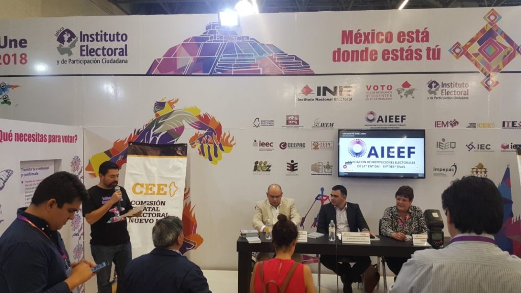 Estand IEPC Jalisco en FIL 2017